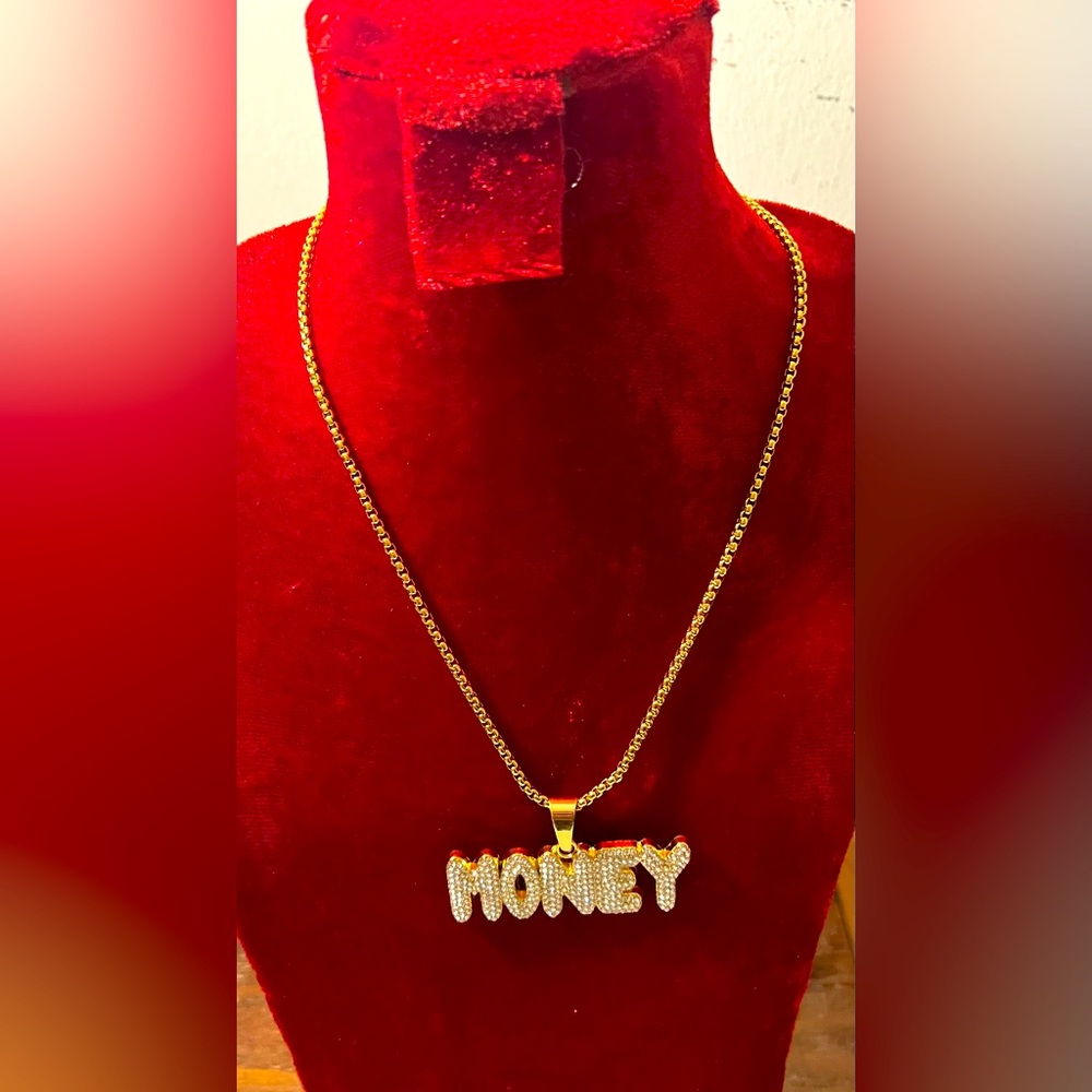 Men’s necklace